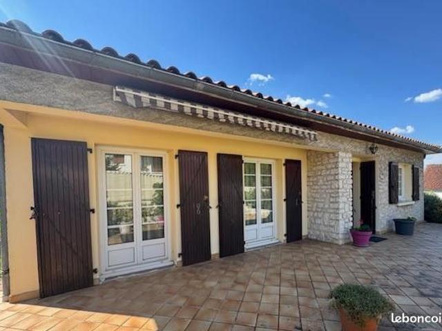Maison vente à Angoulême, Charente