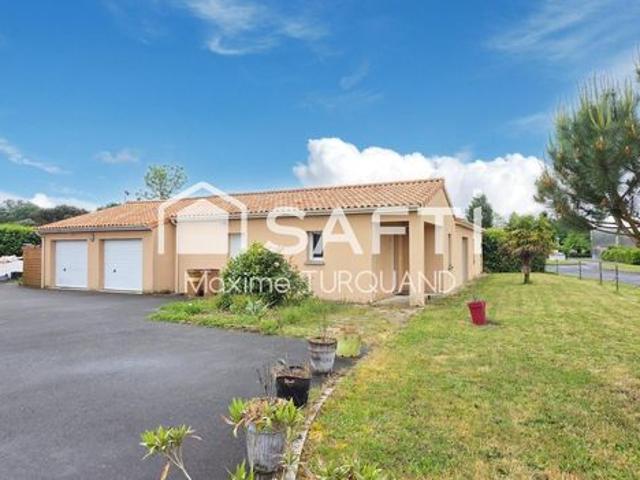 Maison vente à Bressuire, Chiché