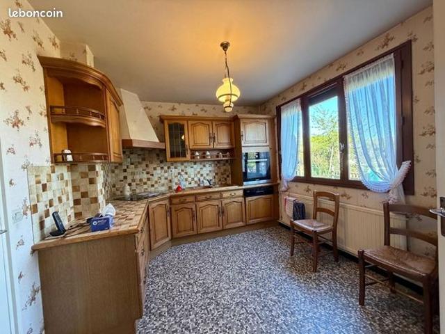 Maison vente à Mantes-la-Jolie, Issou