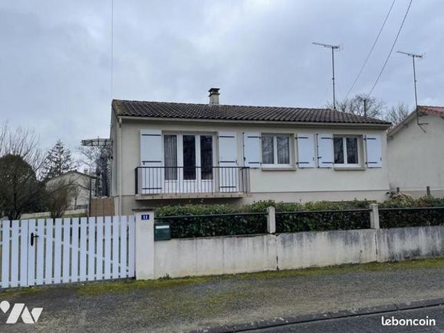 Maison vente à La Roche-sur-Yon, Saint-prouant
