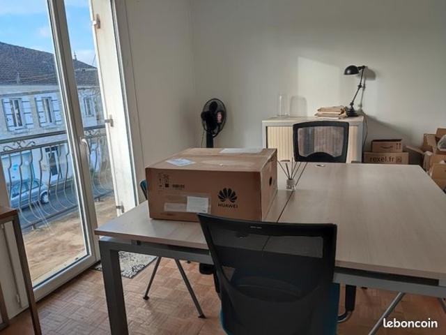 Maison vente à Nontron, Chaleix