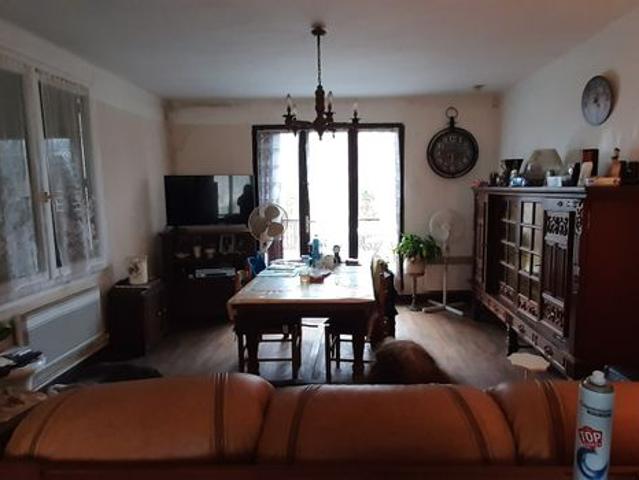 Maison vente à Le Blanc, Roussines