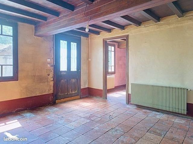 Maison vente à Mirande, Lannux