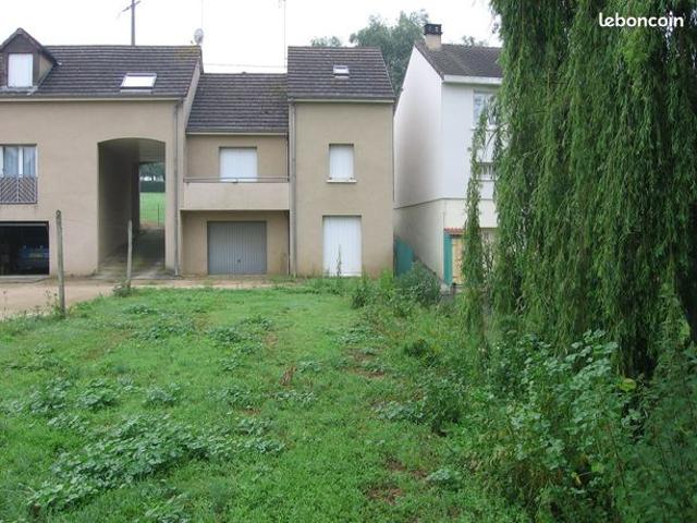 Maison vente à Le Blanc, Bélâbre
