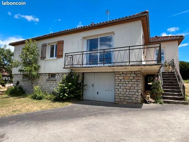 Maison vente à Confolens