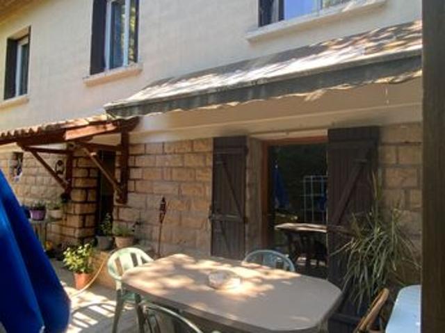 Maison vente à Mâcon, Tournus