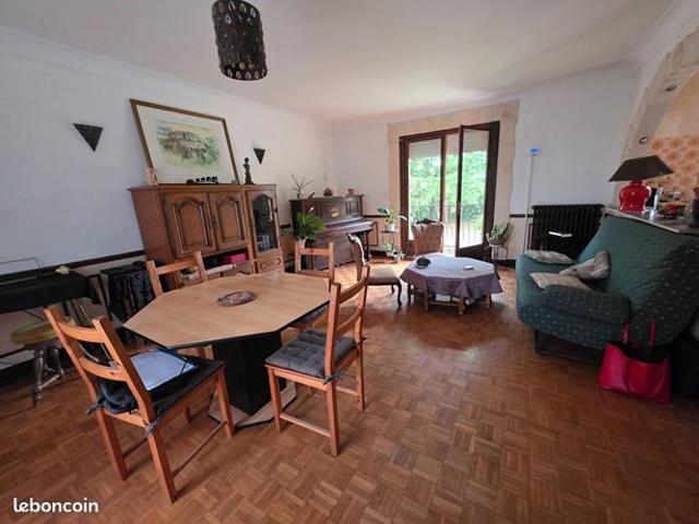 Maison vente à Chenevelles, Vienne