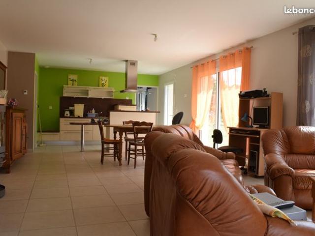 Maison vente à Niort, Germond-rouvre
