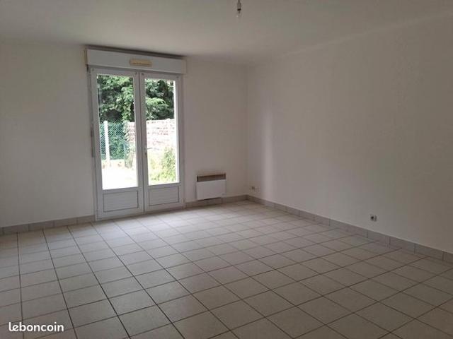 Maison vente à Saumur, Saulgé-l'hôpital