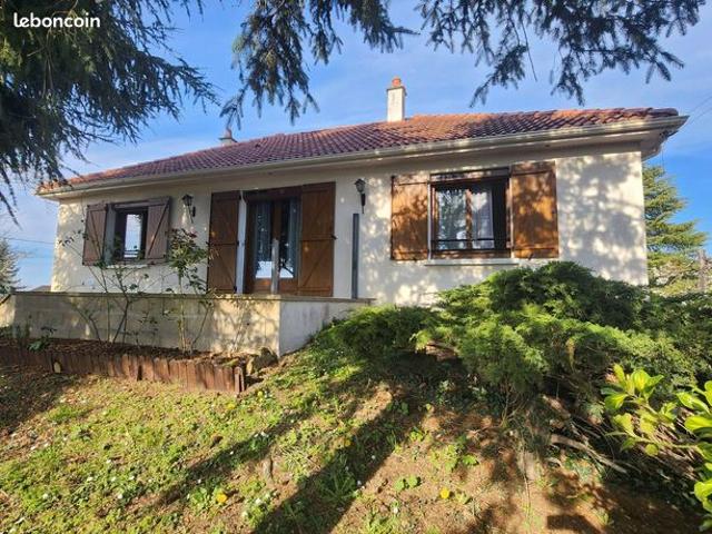 Maison vente à Saint-Amand-Montrond, Meillant