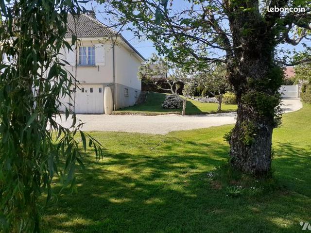 Maison vente à Aubusson, Blessac