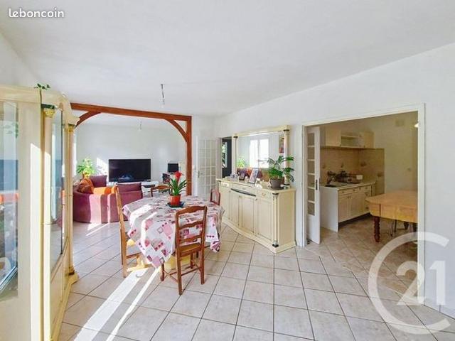 Maison vente à Montargis, Noyers