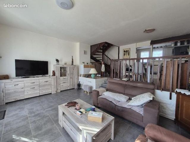 Maison vente à Évry, Milly-la-forêt