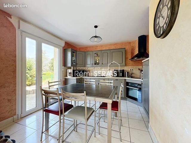 Maison vente à Argentan, Champsecret