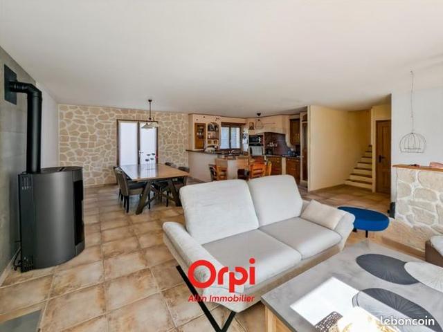 Maison vente à Quinssaines, Allier