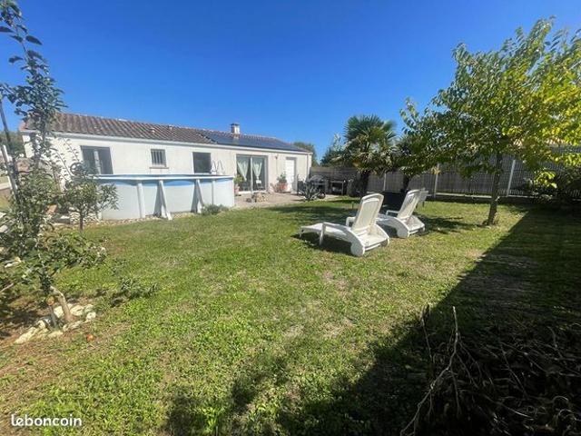 Maison vente à La Rochelle, Yves