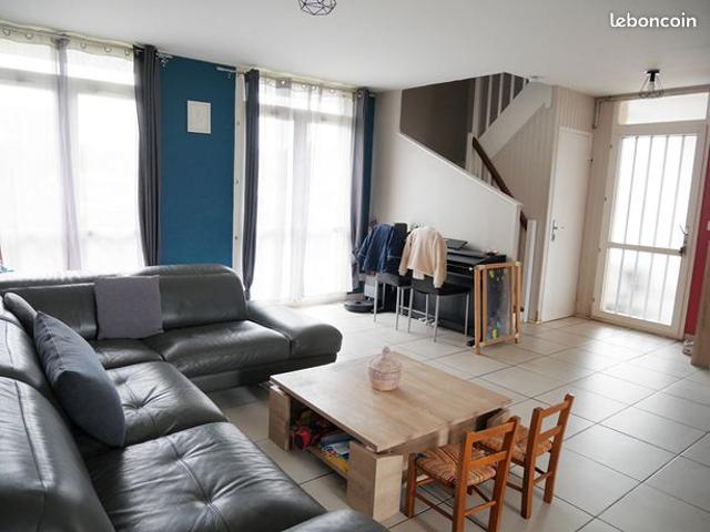 Maison vente à Rouen, Barentin