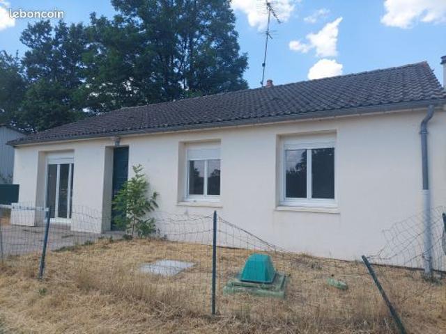 Maison vente à Saint-Amand-Montrond, Charenton-du-cher