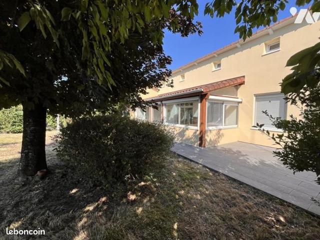 Maison vente à Tarbes, Louey
