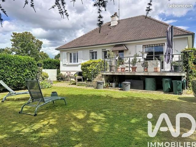Maison vente à Nogent-le-Roi, Eure-et-Loir