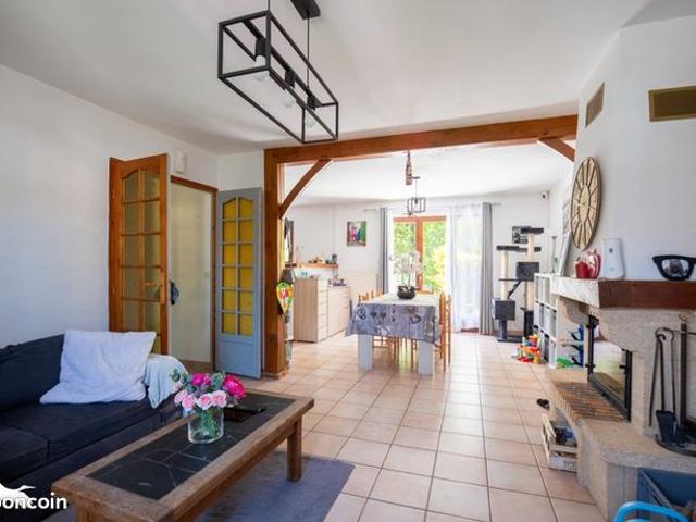 Maison vente à Mantes-la-Jolie, Limay