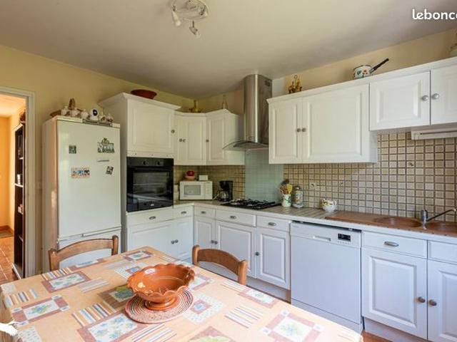 Maison vente à Saintes