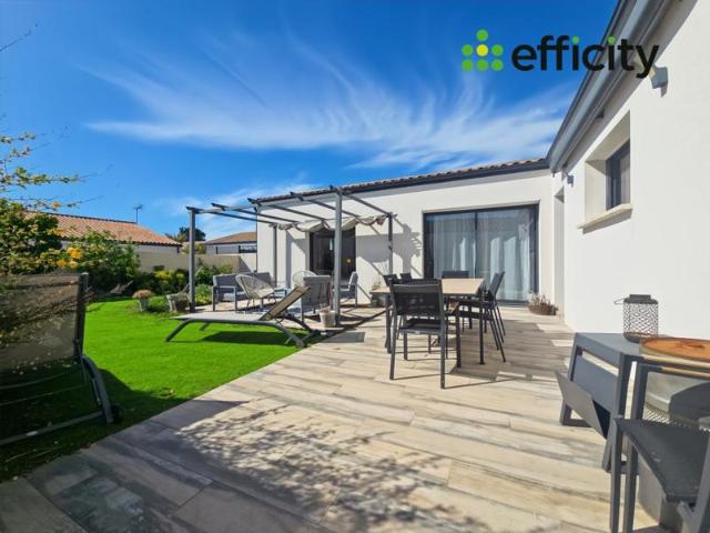 Maison vente à La Rochelle, Montroy