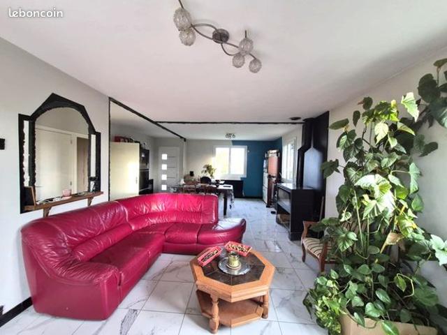 Maison vente à Cholet, La Plaine