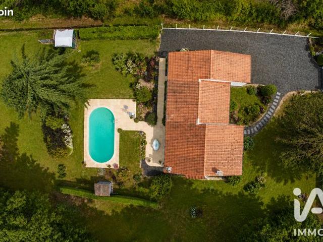 Maison vente à Saintes, Chermignac