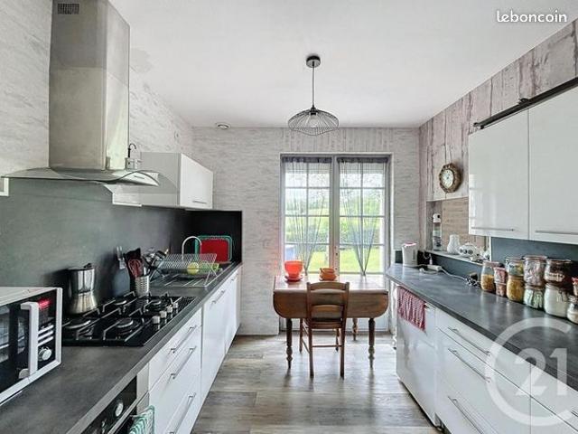 Maison vente à Vichy, Lalizolle
