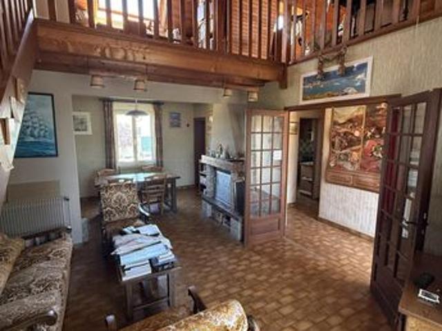 Maison vente à Avranches, Vains