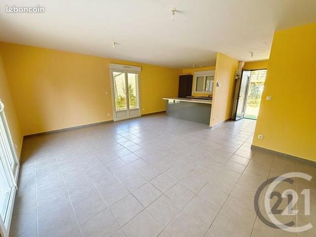 Maison vente à Châlons-en-Champagne, Coolus