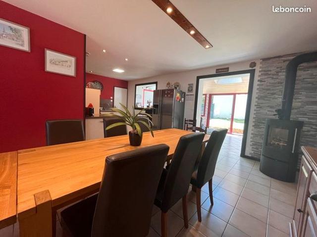 Maison vente à Châteaulin, Bretagne