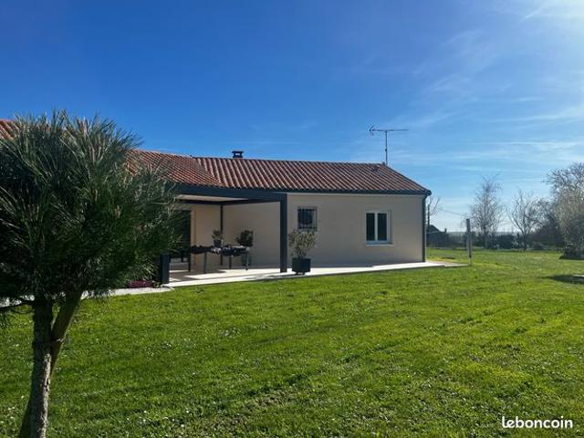 Maison vente à Châtellerault, Savigny-sous-faye