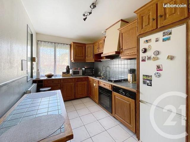 Maison vente à Compiègne, Monchy-humières
