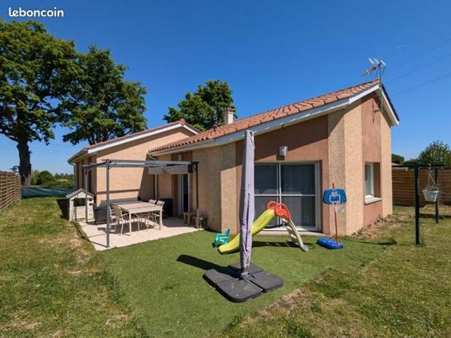 Maison vente à Roanne, Commelle-vernay