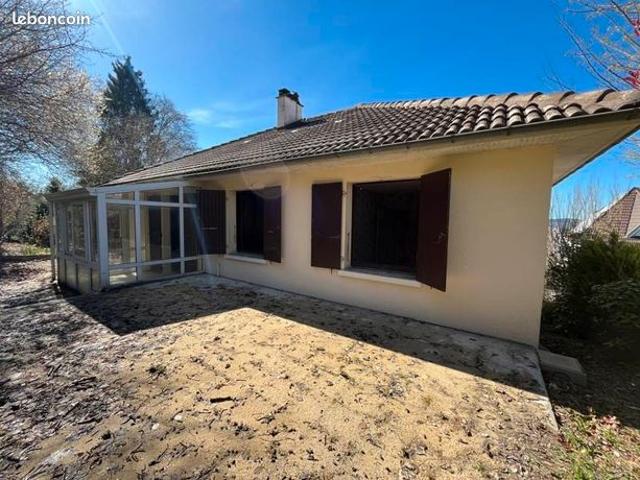 Maison vente à Bourganeuf, Creuse