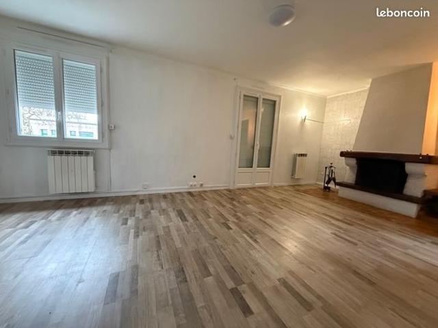 Maison vente à Le Mans, La Milesse