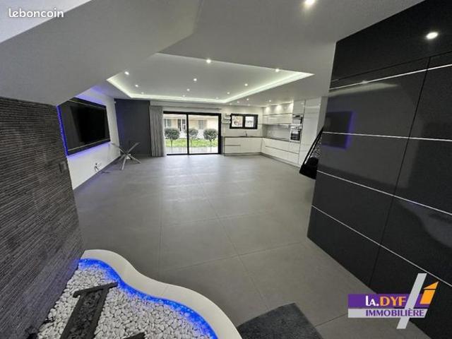 Maison vente à Sevran, Martinique