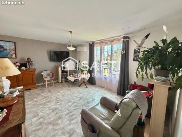 Maison vente à Aiffres, Deux-Sèvres