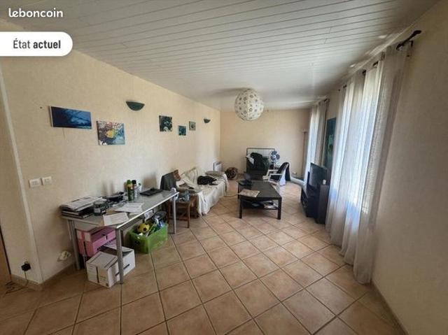 Maison vente à Nontron, Jumilhac-le-grand