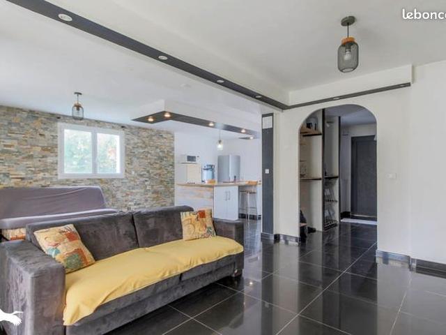 Maison vente à Pontoise, Magny-en-vexin