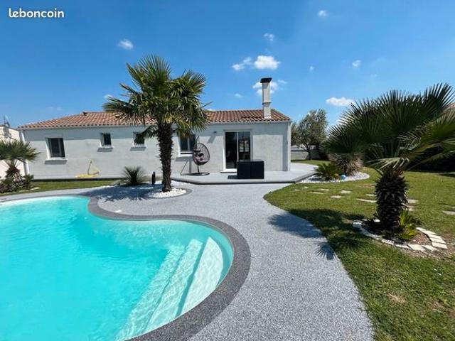 Maison vente à Saintes, Le Chay