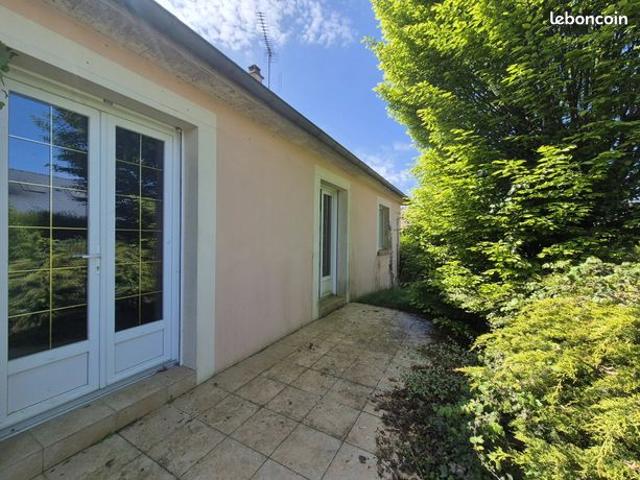 Maison vente à Laval, Ahuillé