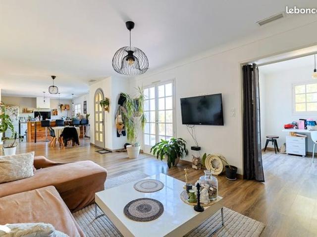 Maison vente à Châteauneuf-sur-Charente, Charente