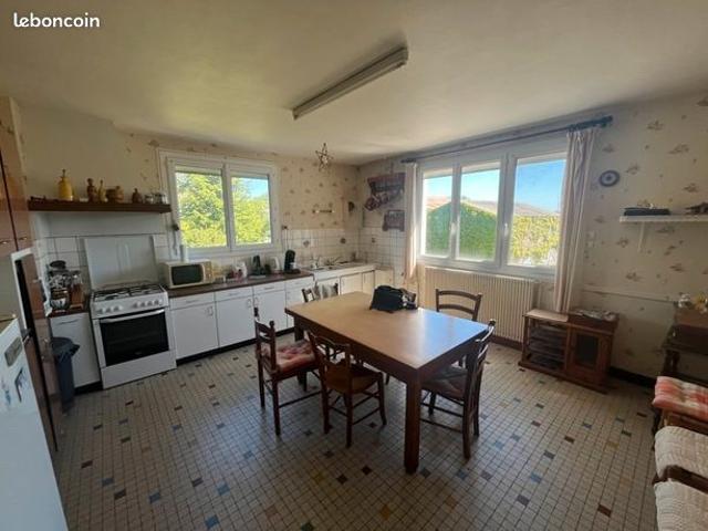 Maison vente à Saint-Jean-d'Angély, Coivert