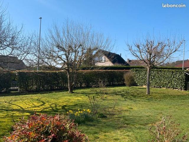 Maison vente à Autun, Le Creusot