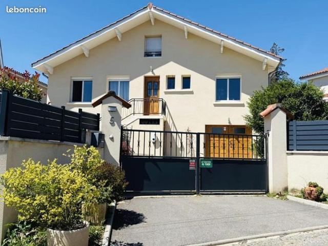 Maison vente à Vaugneray, Rhône