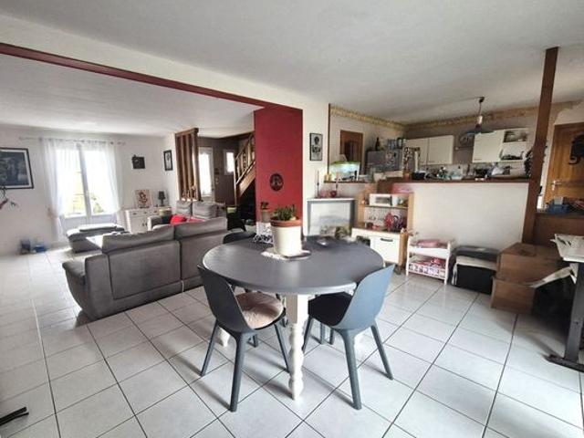 Maison vente à Chartres, Houville-la-branche