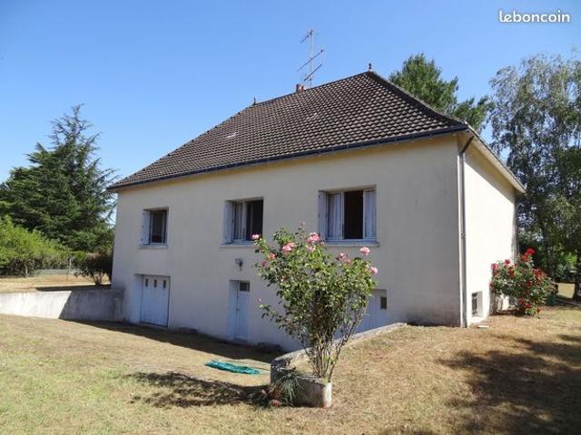 Maison vente à Loches, Descartes